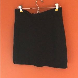 Stretchy black miniskirt